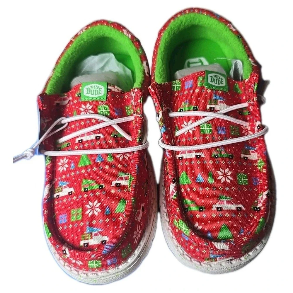 Hey Dude NIB Wally Y Holiday Sweater Red/Green Shoes Youth Size J4 NEW
